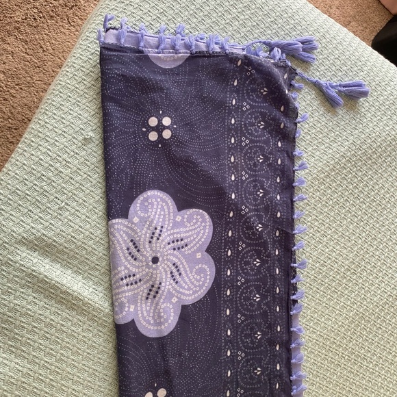 ECHO COTTON BLUE FRINGE SCARF SHAWL - Picture 5 of 14